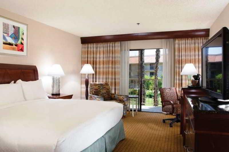 Hotel Doubletree By Hilton